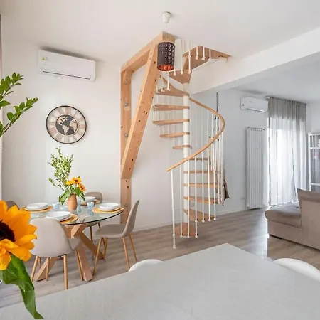 Cozy Appartament 1 Min From New Mm4 Argonne Milan Exterior photo
